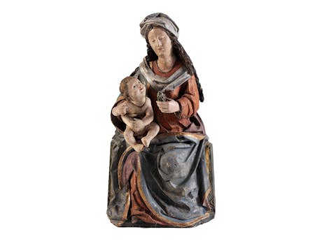 Schnitzfigur einer thronenden Madonna mit Kind